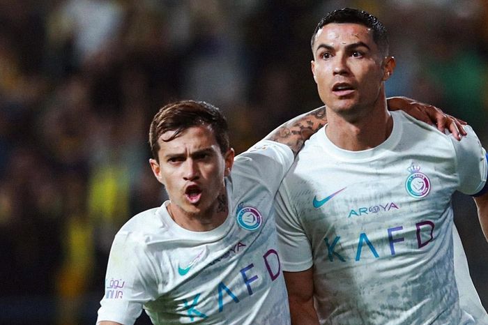 Ronaldo chói sáng, Al Nassr tìm lại nụ cười