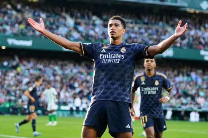 Real Madrid bị Betis cầm hòa