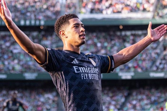 Bellingham cân bằng kỷ lục của Ronaldo