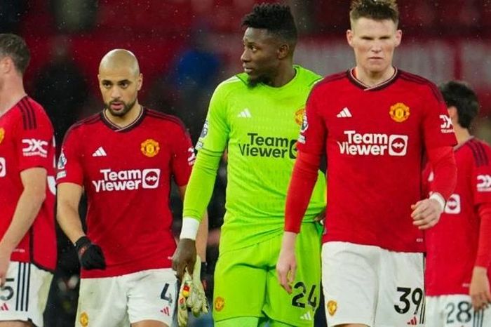 Đội hình Man.United 'không đủ tốt để ổn định'