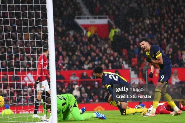 MU biến Old Trafford thành 'kho điểm', kỳ tích sân nhà của Sir Alex bị phá hủy