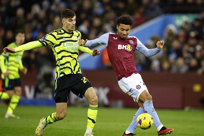 Kết quả Ngoại hạng Anh 10/12: Arsenal thua Aston Villa, chính thức mất ngôi đầu