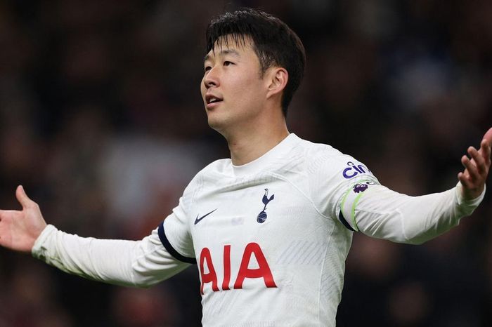 Son Heung-min đi vào lịch sử khi Tottenham hạ Newcastle