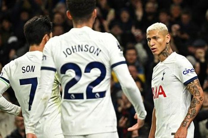Son Heung-min bùng nổ, Tottenham nhấn chìm Newcastle