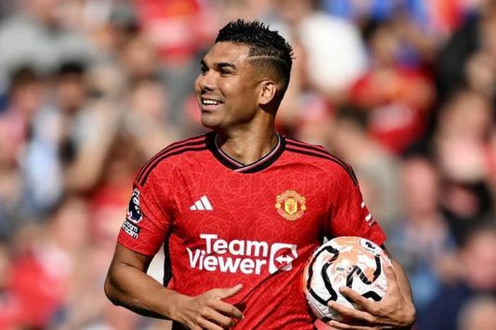 'Quỷ đỏ' đón tin vui trước cuộc 'đại chiến' với Bayern Munich