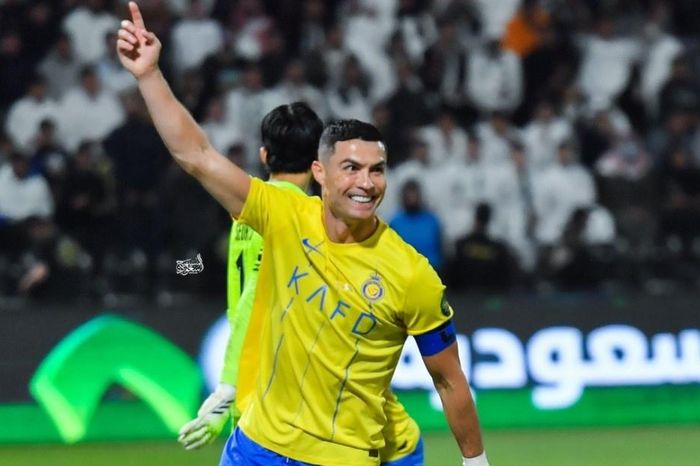 Ronaldo tỏa sáng, tiến gần danh hiệu thứ 2 cùng Al Nassr