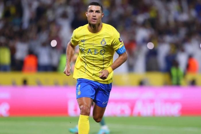 CR7 cán mốc 50 bàn thắng trong năm 2023