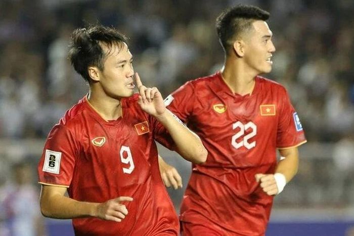 Báo Indonesia quan tâm nội tình Đội tuyển Việt Nam; Huấn luyện viên Gong Oh-kyun và Văn Kiên bị đề xuất phạt nặng