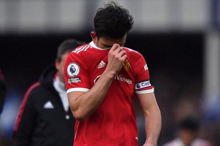 Man Utd mất 13 cầu thủ trước trận quyết chiến với Liverpool