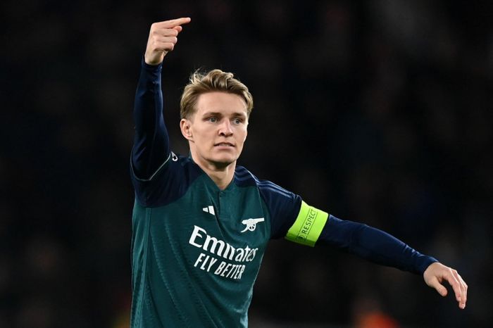Kết quả Cúp C1: Arsenal chia điểm với PSV