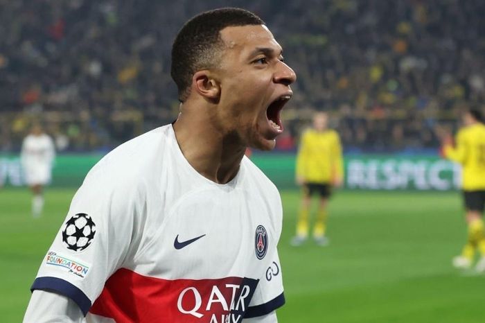PSG giành vé vào vòng 16 đội Champions League đầy kịch tính