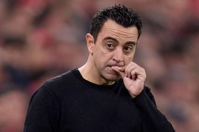 Nội bộ rối ren của Barca: Truy tìm nội gián, Xavi khám xét điện thoại, xem tin nhắn từng người