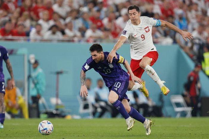 Lewandowski lại phá kỷ lục của Messi