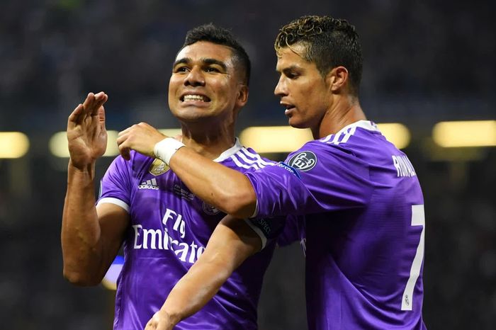 Casemiro: 'Tôi mãi mang ơn Ronaldo'