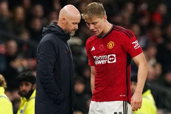 Man Utd nhận hung tin trước thềm đại chiến Man City