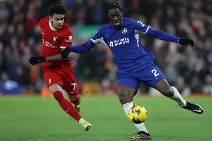 Chelsea - Liverpool: Danh hiệu đầu tiên của mùa giải