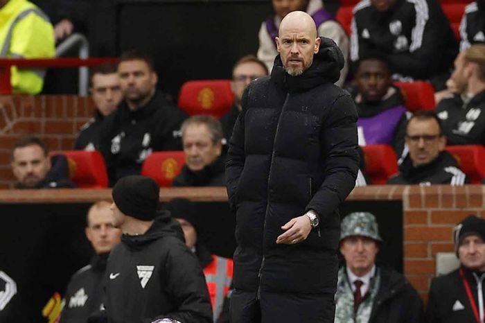 Erik ten Hag đang trong 'cơn bĩ cực'