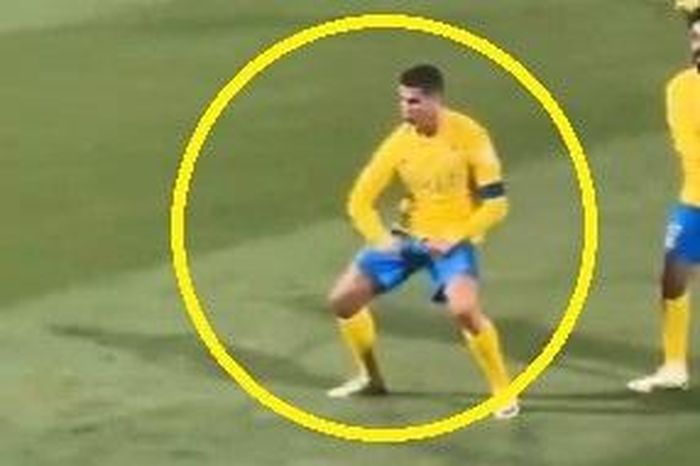 Hành động gây phẫn nộ của Ronaldo