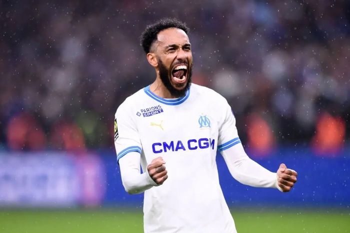 Còn ai hoài nghi Aubameyang