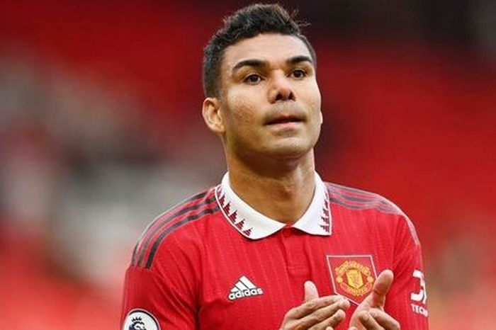 Casemiro khen ngợi 'thần đồng' của Man Utd