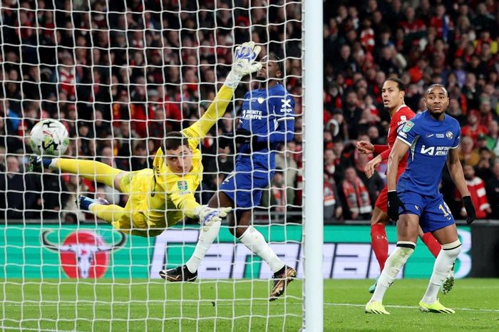 Chelsea lập kỷ lục thua chung kết