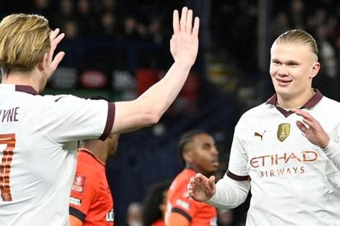 Haaland ghi 5 bàn thắng, De Bruyne 4 lần kiến tạo giúp Man City lọt vào tứ kết FA Cup