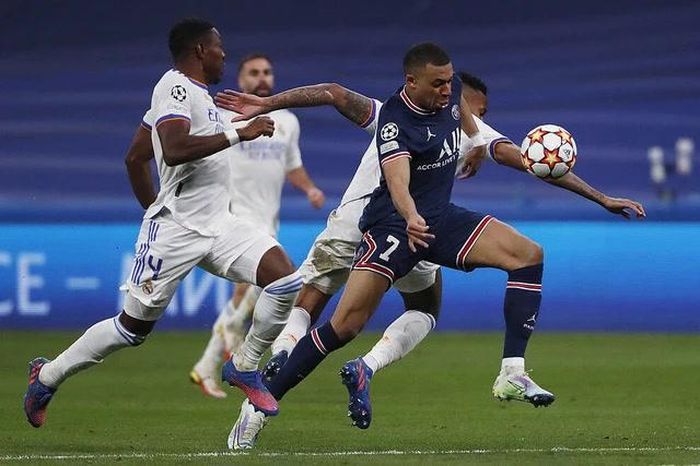Real Madrid: Dải ngân hà 3.0 sắp được hoàn thành?