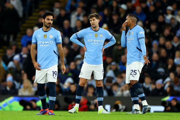 Hai dấu hiệu sụp đổ của Man City