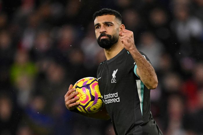 Liverpool không thể để Salah ra đi