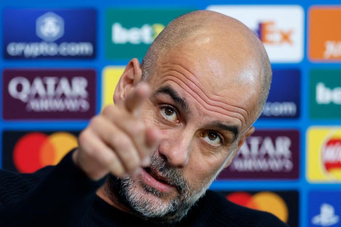 Man City không phá lệ là sụp đổ