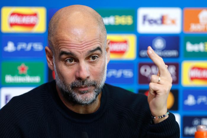 Pep nên bớt suy nghĩ cao siêu
