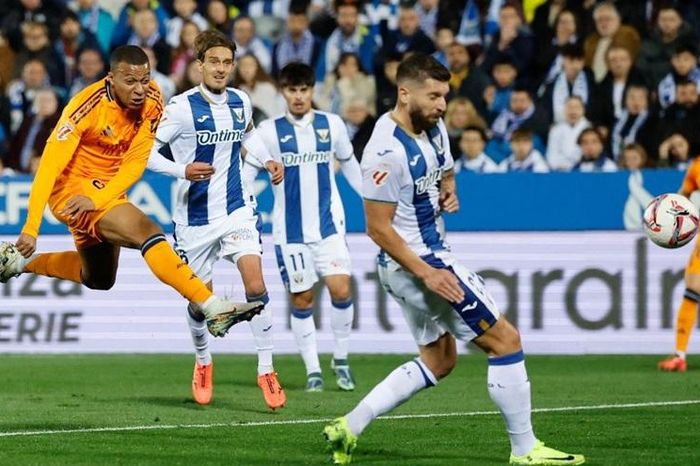 Khi Mbappe chính thức 'thống lĩnh' hàng công Real Madrid