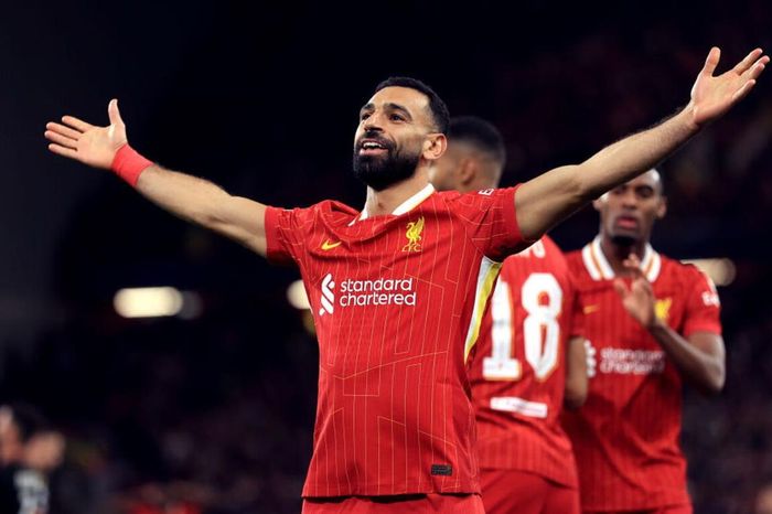 Không chịu ở lại Liverpool, tiền đạo Salah bị phê phán 'ích kỷ'