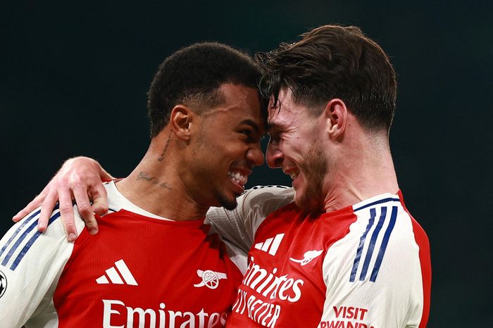 Mưa bàn thắng ở Champions League