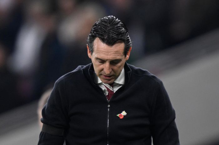 Emery mạo hiểm, Aston Villa trả giá