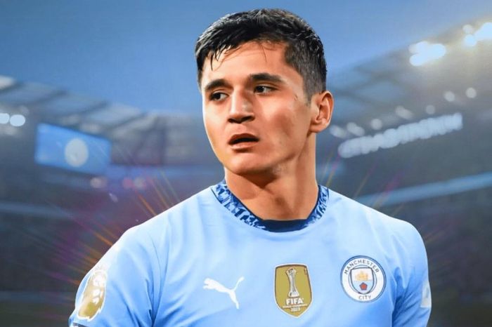 Tân binh Man City đi vào lịch sử