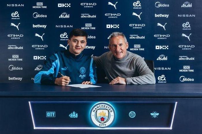 Vì sao tân binh 42 triệu USD của Man City được gọi là 'Quái vật'?