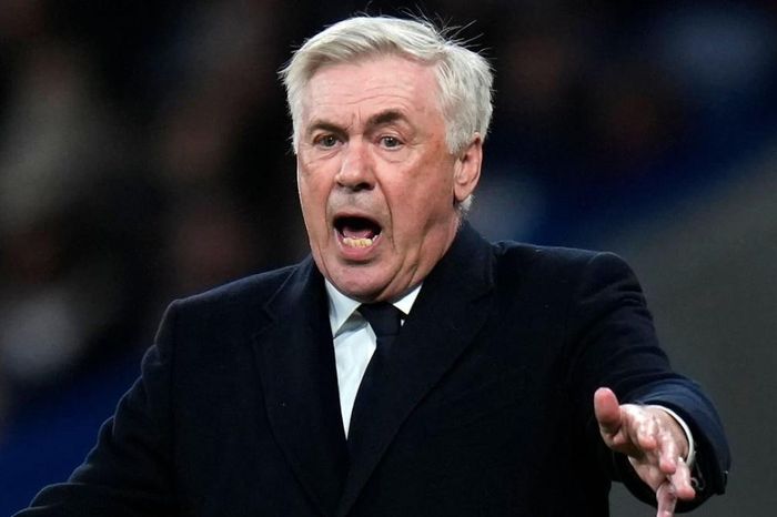 Phản ứng của Ancelotti về tin đồn rời Real Madrid