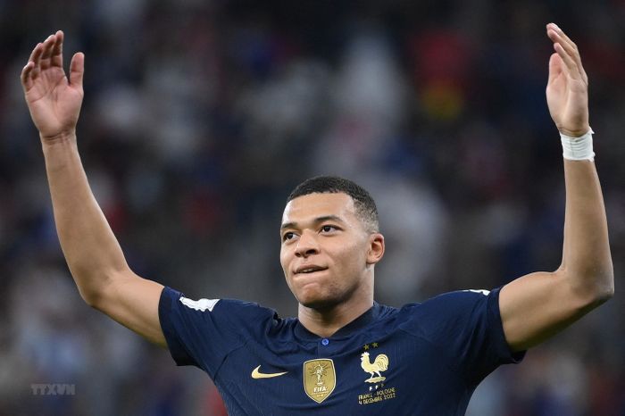 Mbappe làm rõ mâu thuẫn với tuyển Pháp