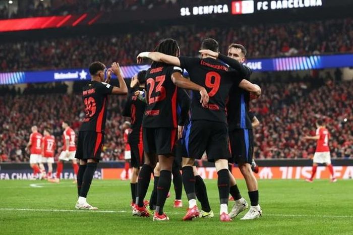 Ngược dòng siêu đỉnh, Barcelona thắng Benfica trận cầu 9 bàn