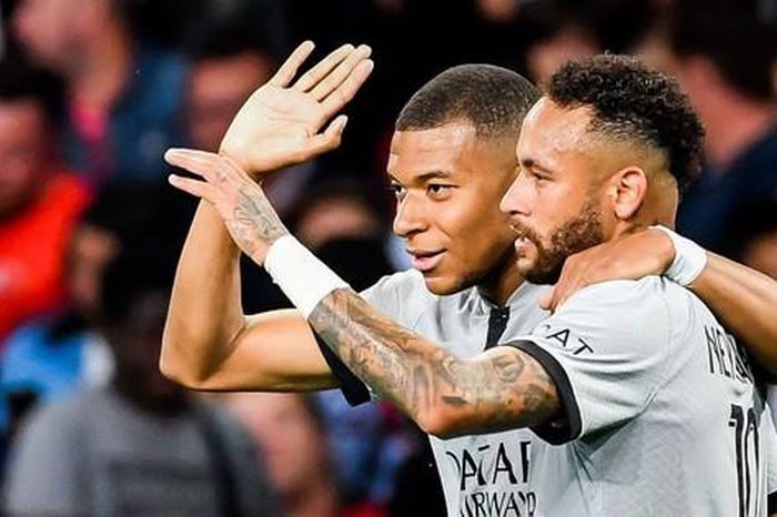 Mbappe đáp lại thông tin 'ghen tị' với Messi, nói về tuyển Pháp