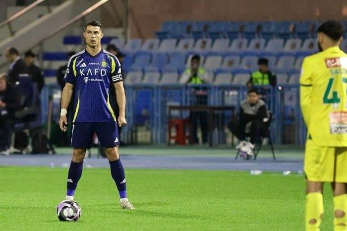 Ronaldo lập cú đúp, Al Nassr thắng Al Khaleej 3 - 1