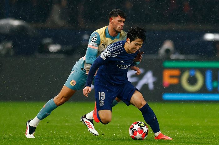 45 phút của Lee Kang-in trước Man City