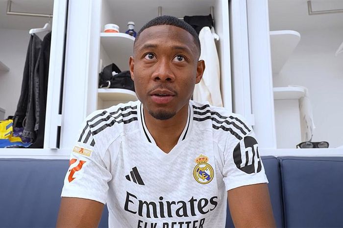 Cầu thủ Real Madrid vỡ òa khi Alaba trở lại sau 399 ngày