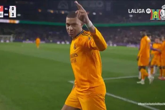 Mbappe lần đầu tiên lập hat-trick cho Real