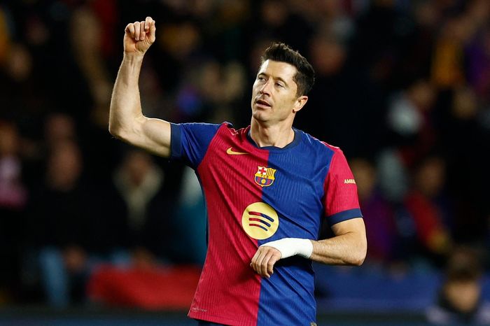 Barcelona hủy diệt Valencia 7-1