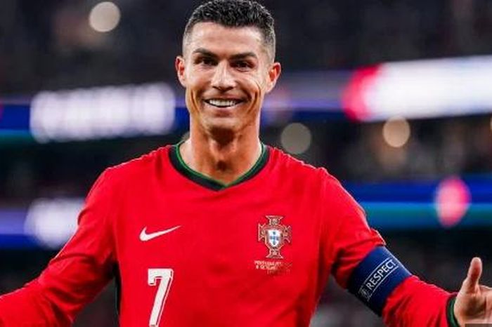 Khối tài sản khổng lồ, ai nấy cũng ao ước của Ronaldo