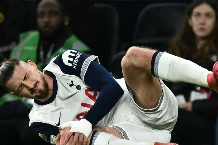 Chùm ảnh: Tottenham vào vòng 1/8 Europa League