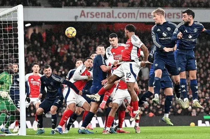 Arsenal vẫn chưa thoát khỏi 'tai ương'