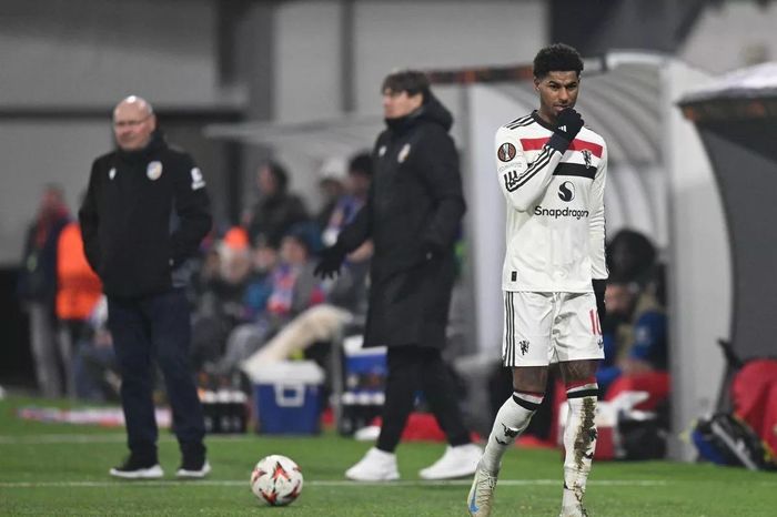 Rashford phá vỡ im lặng với MU sau khi đến Aston Villa